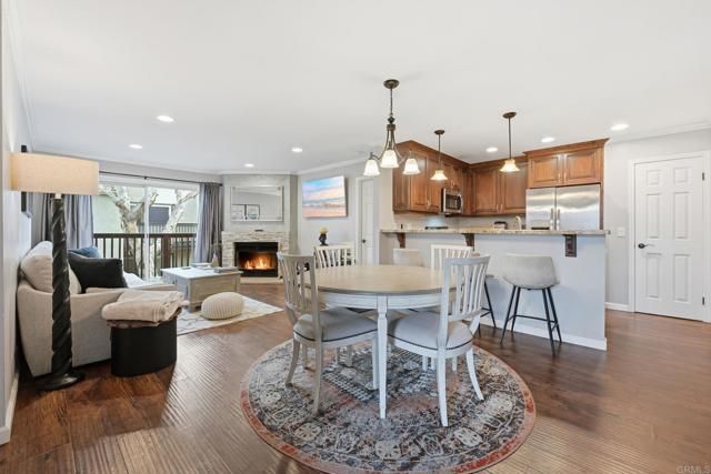 7702 Caminito Puerto 204, Carlsbad, CA 92009