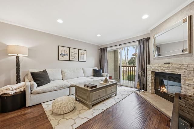 7702 Caminito Puerto 204, Carlsbad, CA 92009