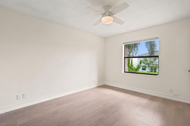 7209 Golf Colony Court, Greenacres, FL 33467