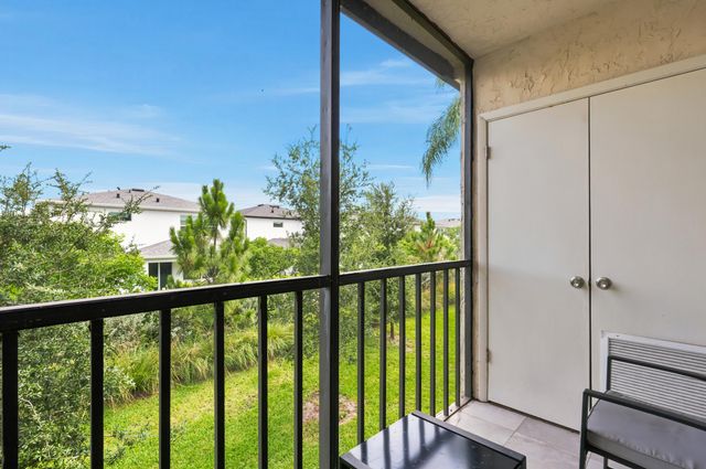 7209 Golf Colony Court, Greenacres, FL 33467