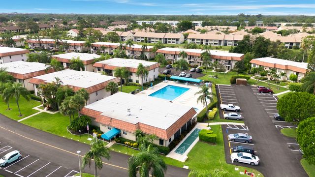 7209 Golf Colony Court, Greenacres, FL 33467