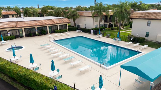 7209 Golf Colony Court, Greenacres, FL 33467
