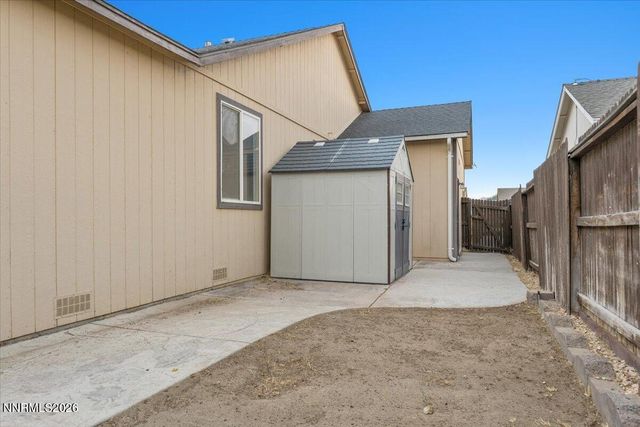 1351 Shadow Lane, Fernley, NV 89408