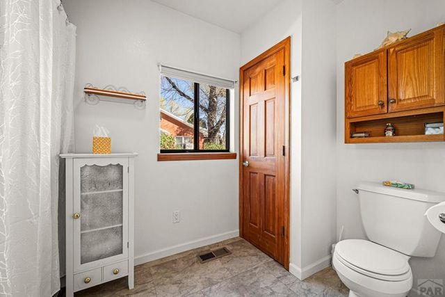 1253 S Aspen Rd, Pueblo, CO 81006