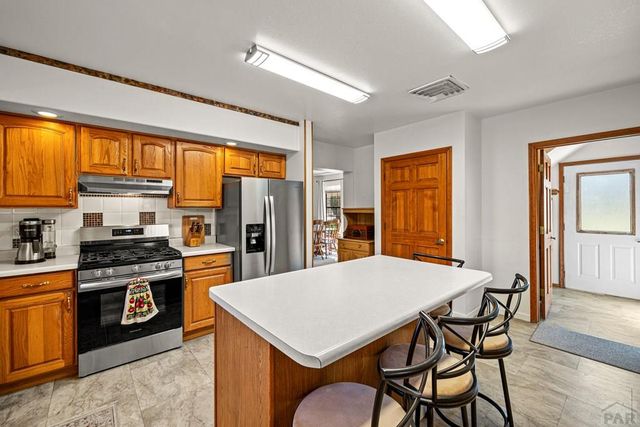 1253 S Aspen Rd, Pueblo, CO 81006