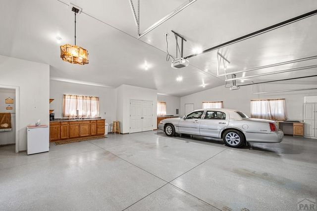 1253 S Aspen Rd, Pueblo, CO 81006