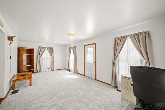 1253 S Aspen Rd, Pueblo, CO 81006