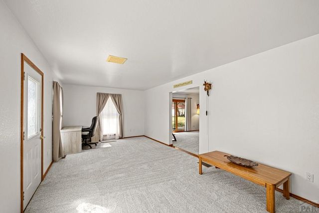 1253 S Aspen Rd, Pueblo, CO 81006