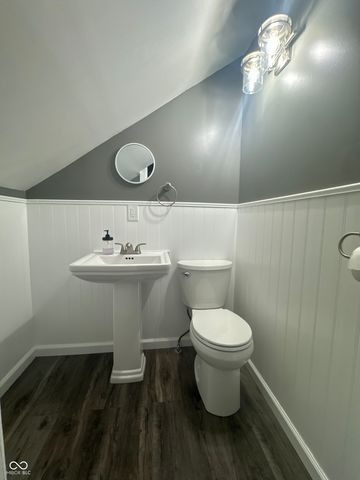 501 W Washington Street, Waynetown, IN 47990