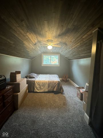 501 W Washington Street, Waynetown, IN 47990