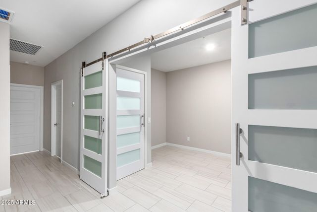 2134 W Harmont Drive, Phoenix, AZ 85021