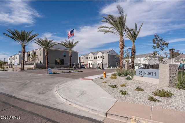 2134 W Harmont Drive, Phoenix, AZ 85021