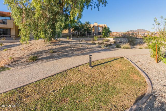 2134 W Harmont Drive, Phoenix, AZ 85021