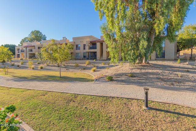 2134 W Harmont Drive, Phoenix, AZ 85021