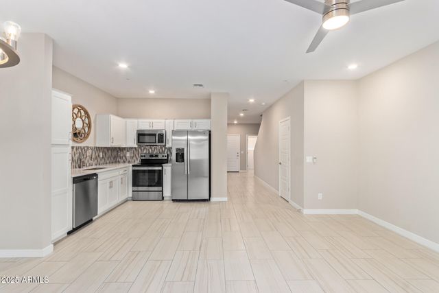 2134 W Harmont Drive, Phoenix, AZ 85021