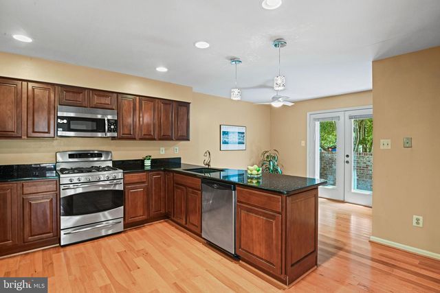 3120 JERMAN LN, Oakton, VA 22124