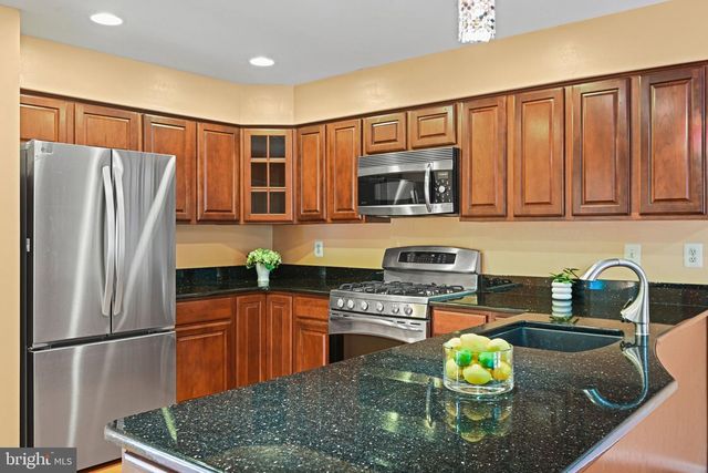 3120 JERMAN LN, Oakton, VA 22124