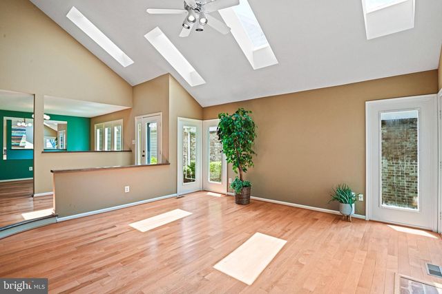 3120 JERMAN LN, Oakton, VA 22124