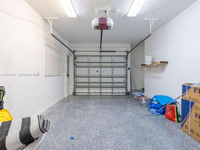 19 Port Side Drive 19C, Fort Lauderdale, FL 33316
