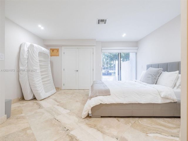 19 Port Side Drive 19C, Fort Lauderdale, FL 33316
