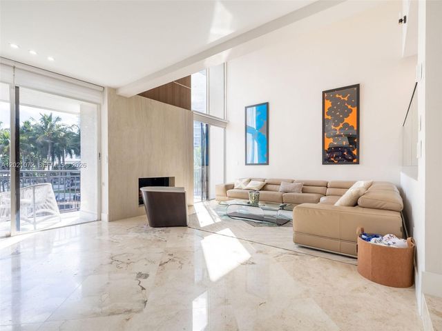 19 Port Side Drive 19C, Fort Lauderdale, FL 33316