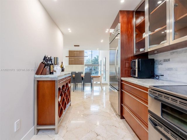 19 Port Side Drive 19C, Fort Lauderdale, FL 33316