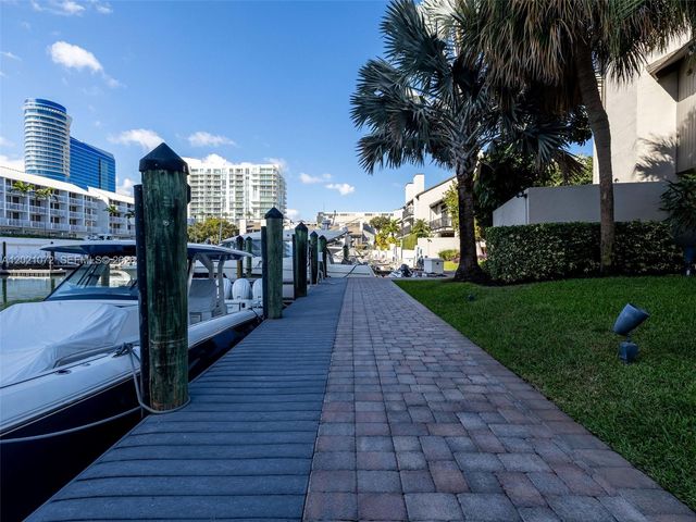 19 Port Side Drive 19C, Fort Lauderdale, FL 33316