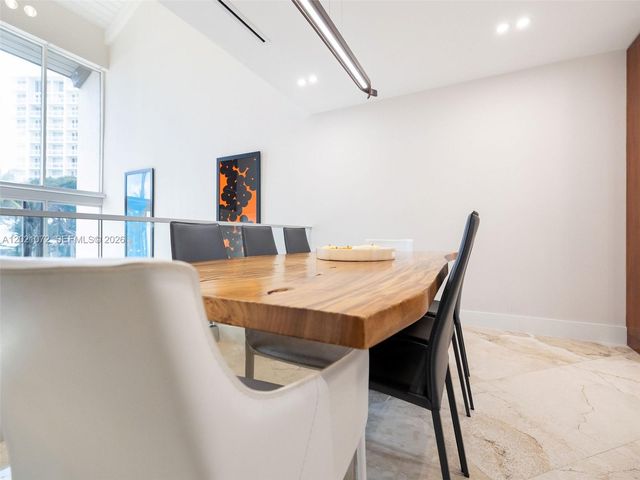 19 Port Side Drive 19C, Fort Lauderdale, FL 33316