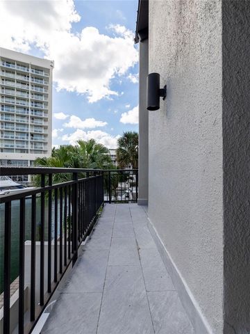 19 Port Side Drive 19C, Fort Lauderdale, FL 33316