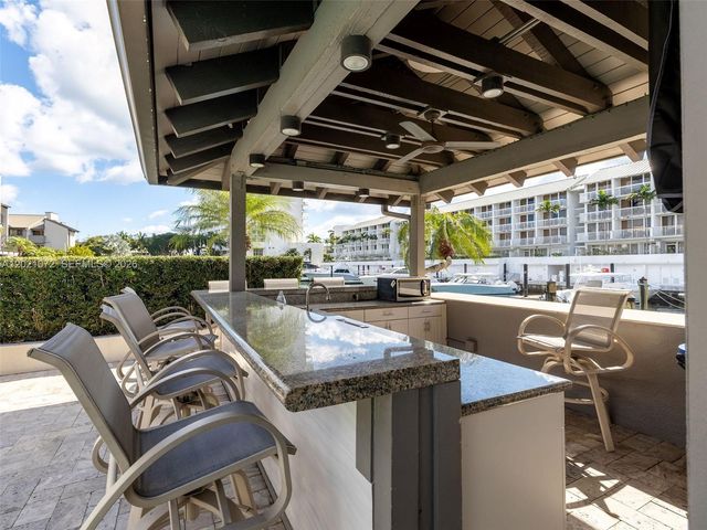 19 Port Side Drive 19C, Fort Lauderdale, FL 33316