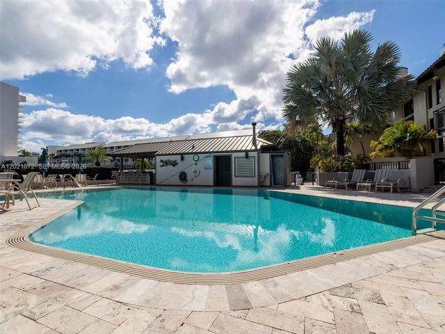 19 Port Side Drive 19C, Fort Lauderdale, FL 33316