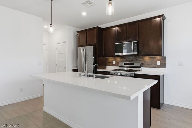 9976 Iron Creek Ave Avenue, Las Vegas, NV 89178