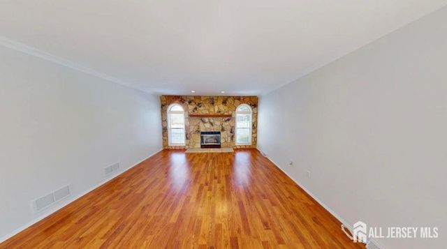 9 Black Oak Lane, Old Bridge, NJ 08857