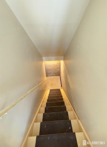 9 Black Oak Lane, Old Bridge, NJ 08857