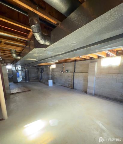 9 Black Oak Lane, Old Bridge, NJ 08857