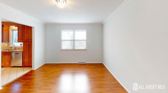 9 Black Oak Lane, Old Bridge, NJ 08857