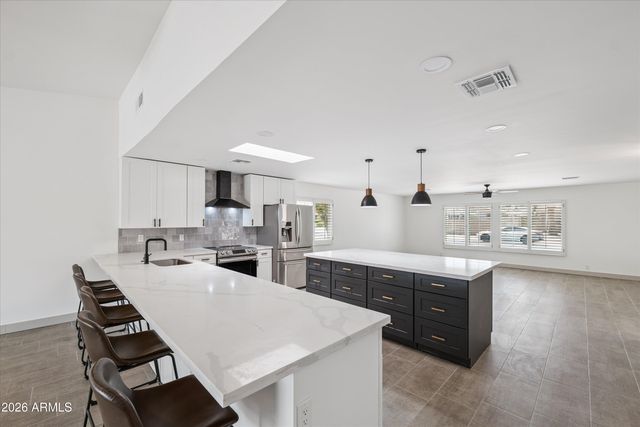 4446 E COCONINO Street, Phoenix, AZ 85044