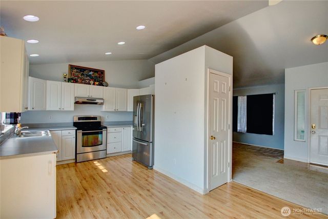 15355 Heintz Avenue SE, Monroe, WA 98272