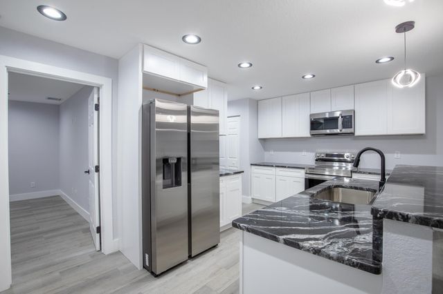 332 W Ventura Avenue, Clewiston, FL 33440