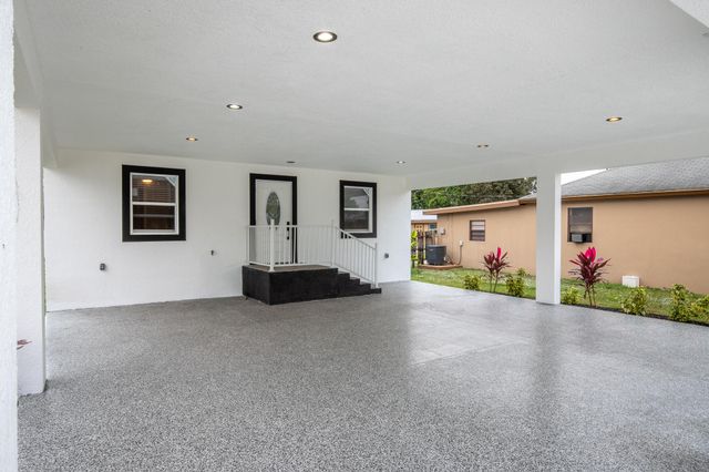 332 W Ventura Avenue, Clewiston, FL 33440