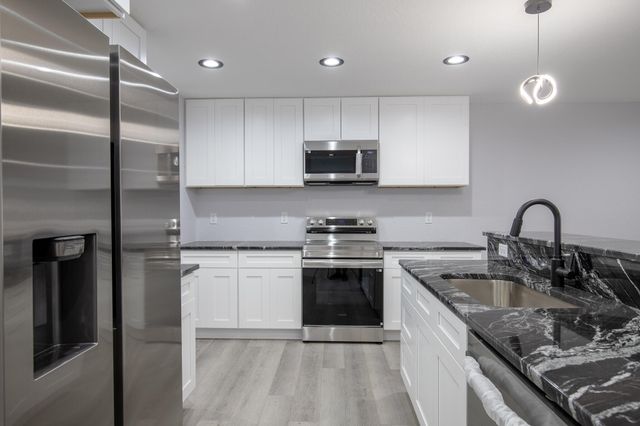 332 W Ventura Avenue, Clewiston, FL 33440