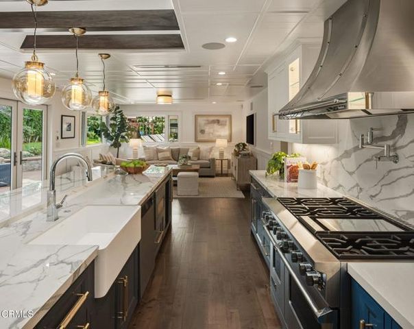 645 S San Rafael Avenue, Pasadena, CA 91105