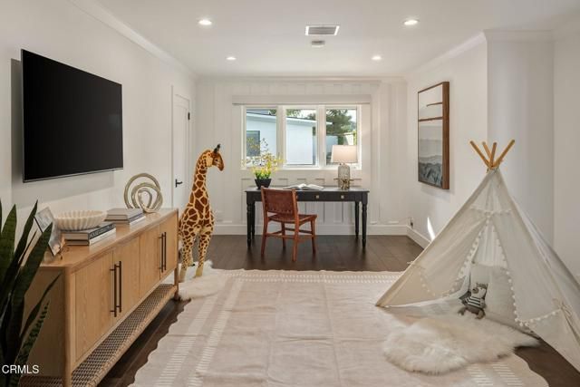 645 S San Rafael Avenue, Pasadena, CA 91105