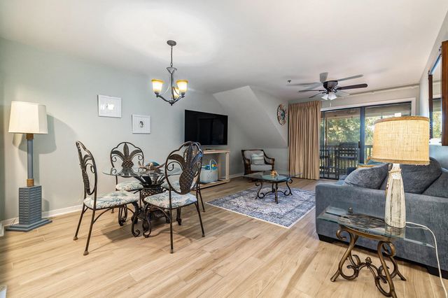 180 Rothbury Cir Apt 302, Myrtle Beach, SC 29572
