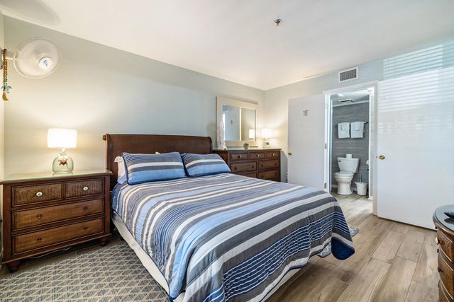 180 Rothbury Cir Apt 302, Myrtle Beach, SC 29572