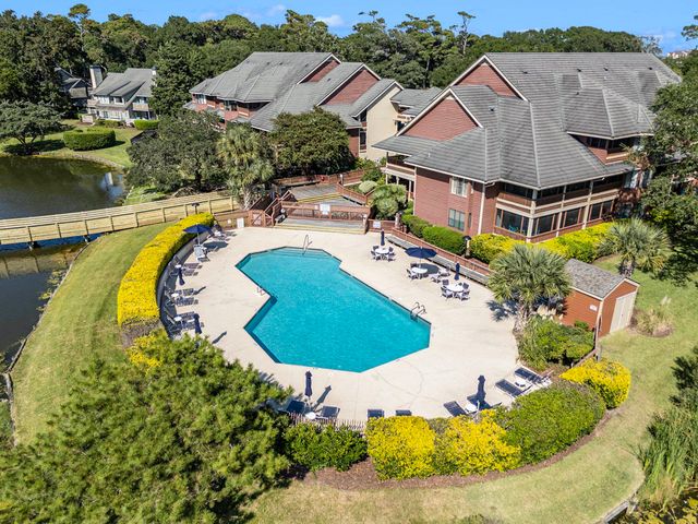 180 Rothbury Cir Apt 302, Myrtle Beach, SC 29572
