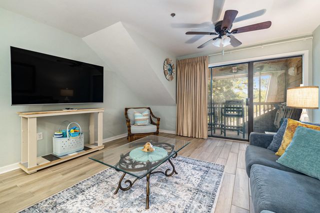 180 Rothbury Cir Apt 302, Myrtle Beach, SC 29572