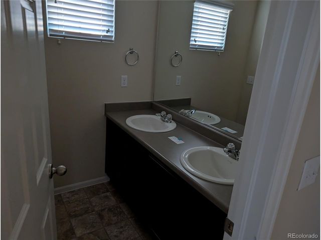 4778 S Picadilly Ct, Aurora, CO 80015