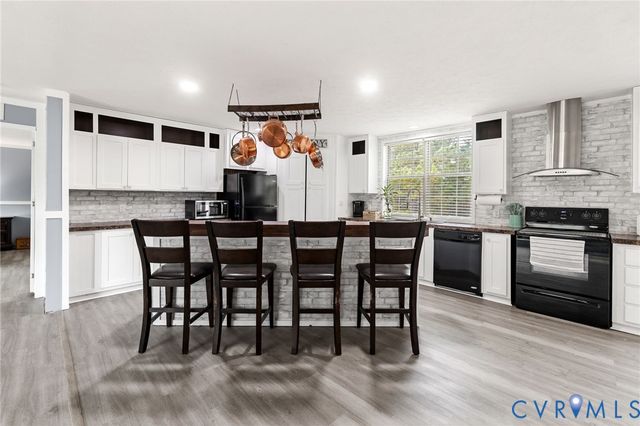 11391 Watkins Rd, Rockville, VA 23146