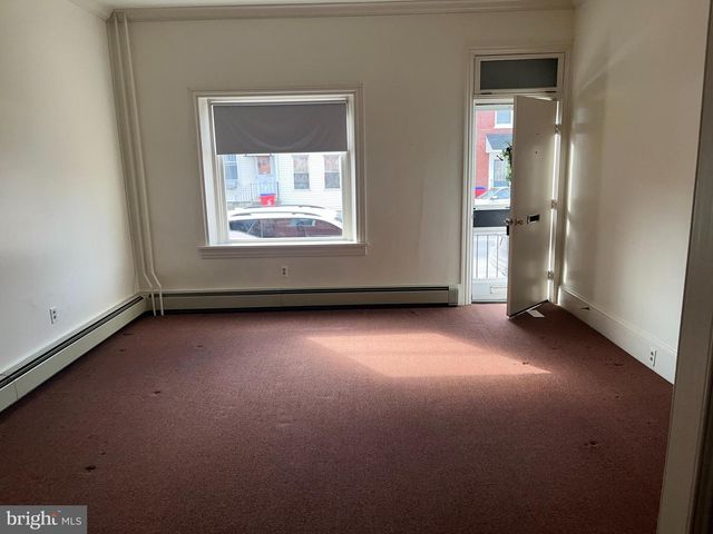 245 STATE ST, Hamburg, PA 19526